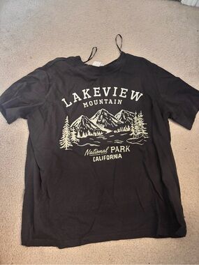 H&M Black Lakeview Mountain Graphic Tee